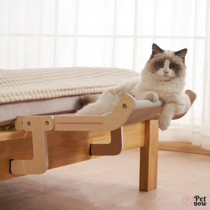 Cama de Madeira Suspensa para Gatos